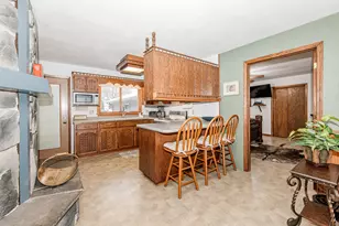 6770 Lee Harbor Ln, Black Wolf, WI 54902 - Photo 15