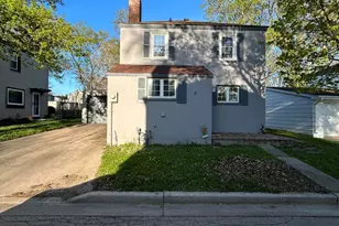 5616 Beaver Ct, Greendale, WI 53129 - Photo 1