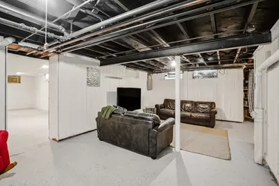 2536 N 81st St, Wauwatosa, WI 53213 - Photo 27