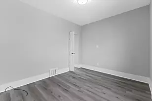 1949 Jay Eye See Ave, Racine, WI 53403 - Photo 11