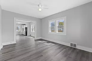 1949 Jay Eye See Ave, Racine, WI 53403 - Photo 3