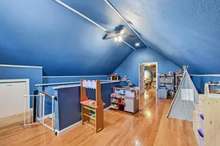 440 E Norwich St, Milwaukee, WI 53207 - Photo 17