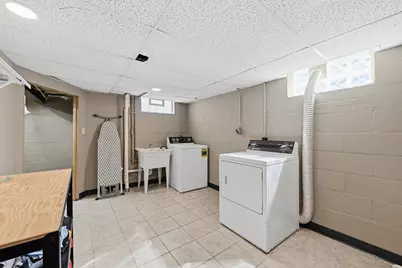 440 E Norwich St, Milwaukee, WI 53207 - Photo 25