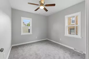 2051 S 57th St, West Allis, WI 53219 - Photo 15