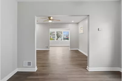 2051 S 57th St, West Allis, WI 53219 - Photo 27