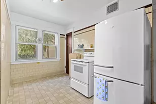 3132 S New York Ave, Milwaukee, WI 53207 - Photo 15