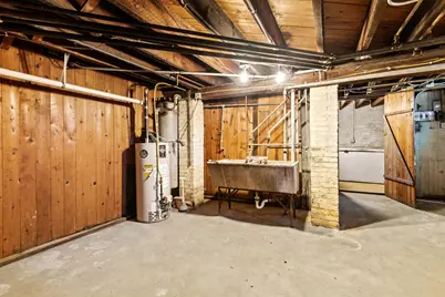 3132 S New York Ave, Milwaukee, WI 53207 - Photo 27