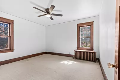 3132 S New York Ave, Milwaukee, WI 53207 - Photo 13