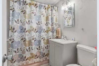 4916 N 56th St, Milwaukee, WI 53218 - Photo 17
