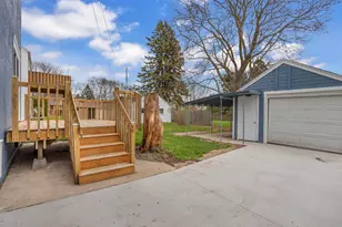 2121 Cleveland Ave, Sheboygan, WI 53081 - Photo 27