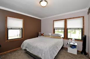 3337 E Waterford Ave, Saint Francis, WI 53235 - Photo 11