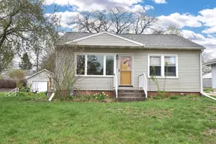 3337 E Waterford Ave, Saint Francis, WI 53235 - Photo 25