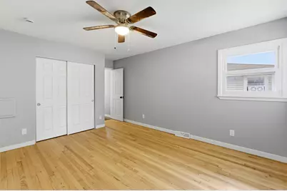 2619 E Bolivar Ave, Saint Francis, WI 53235 - Photo 13