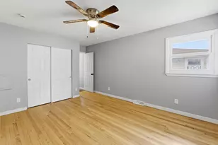 2619 E Bolivar Ave, Saint Francis, WI 53235 - Photo 13