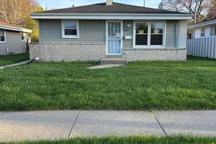 2619 E Bolivar Ave, Saint Francis, WI 53235 - Photo 1