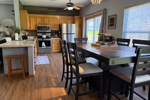 14130 W Twilight Way, New Berlin, WI 53151 - Photo 5