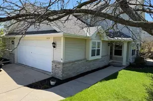 14130 W Twilight Way, New Berlin, WI 53151 - Photo 3