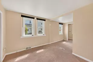 3561 S 31st St, Greenfield, WI 53221 - Photo 13
