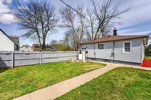 3561 S 31st St, Greenfield, WI 53221 - Photo 3
