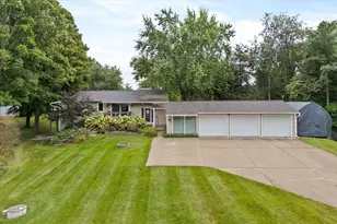 5790 Schneider Ct, West Bend, WI 53095 - Photo 7