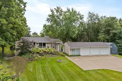 5790  Schneider Ct, West Bend, WI 53095 - Photo 39