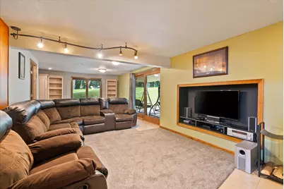 5790  Schneider Ct, West Bend, WI 53095 - Photo 29