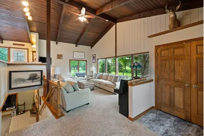 5790  Schneider Ct, West Bend, WI 53095 - Photo 9