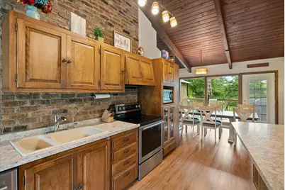 5790  Schneider Ct, West Bend, WI 53095 - Photo 19