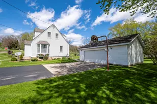 310 Zion St, Hartland, WI 53029 - Photo 35