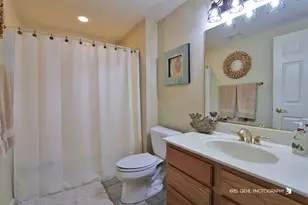 1330 Prestwick Dr, Geneva, WI 53147 - Photo 29