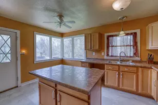 12125 Western Ave, Cedarburg, WI 53012 - Photo 11