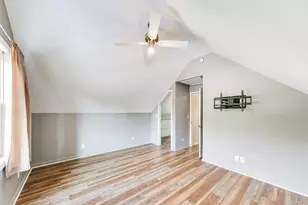 335 Howard St, Walworth, WI 53184 - Photo 13
