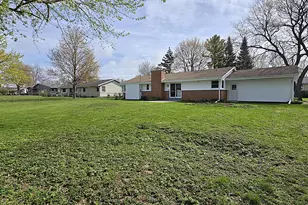 8263 N 46th St, Brown Deer, WI 53223 - Photo 57