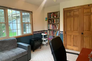 8187 S Four Oaks Ct, Franklin, WI 53132 - Photo 17