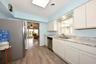 12828 W Stark St, Butler, WI 53007 - Photo 9