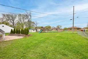 12828 W Stark St, Butler, WI 53007 - Photo 23