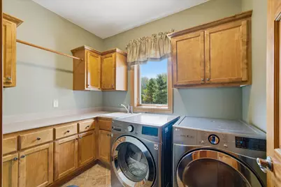 439  Brockway Dr, Mukwonago, WI 53149 - Photo 19