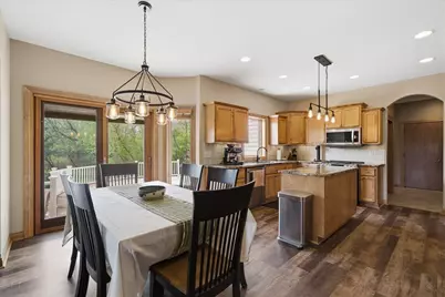 439  Brockway Dr, Mukwonago, WI 53149 - Photo 7