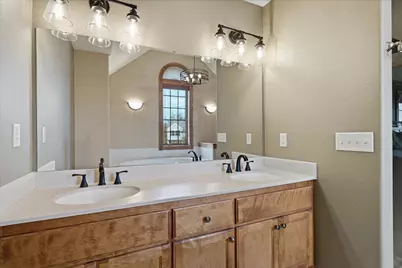 439  Brockway Dr, Mukwonago, WI 53149 - Photo 25