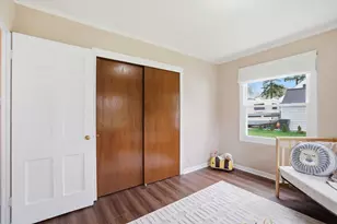 17814 W Roosevelt Ave, New Berlin, WI 53146 - Photo 17
