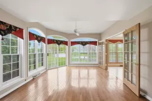 6815 S Dory Dr, Franklin, WI 53132 - Photo 9