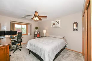 2112 Woodburn Rd, Waukesha, WI 53188 - Photo 17