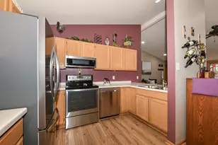 2112 Woodburn Rd, Waukesha, WI 53188 - Photo 7