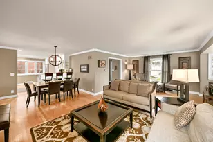 6209 N Berkeley Blvd, Whitefish Bay, WI 53217 - Photo 9