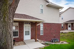 7883 S Scepter Dr, Franklin, WI 53132 - Photo 5