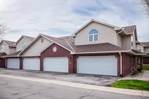 7883 S Scepter Dr, Franklin, WI 53132 - Photo 3