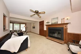 W226N309 Takoma Dr, Pewaukee, WI 53186 - Photo 11