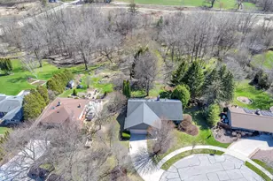 4021 Greenwood Ct, Sheboygan, WI 53081 - Photo 27