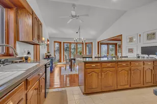 4021 Greenwood Ct, Sheboygan, WI 53081 - Photo 9