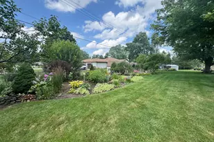 17010 W Salentine Dr, New Berlin, WI 53151 - Photo 11